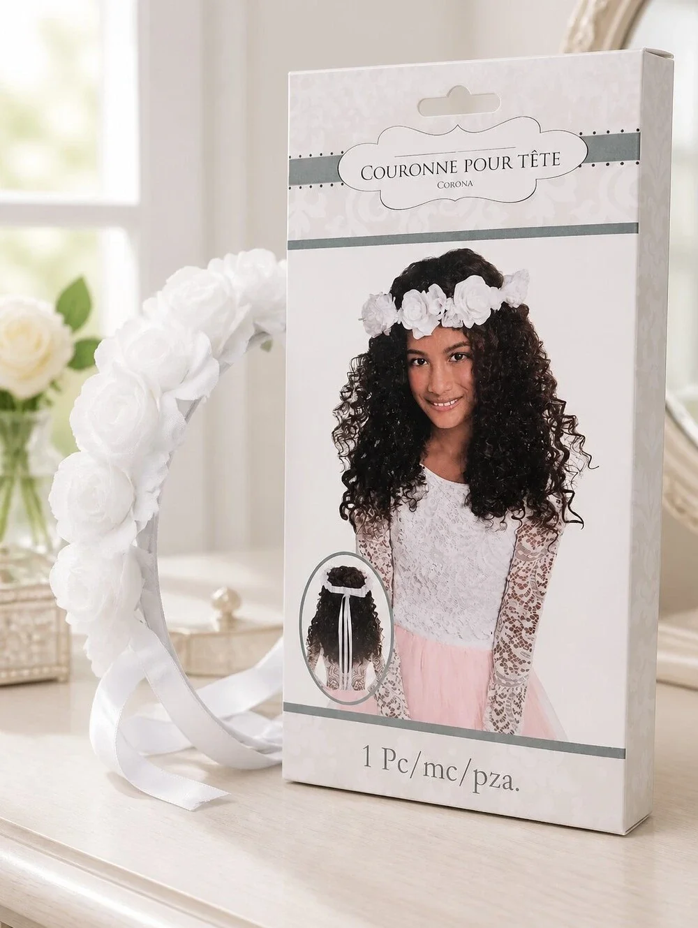 NIB White Floral Headwreath